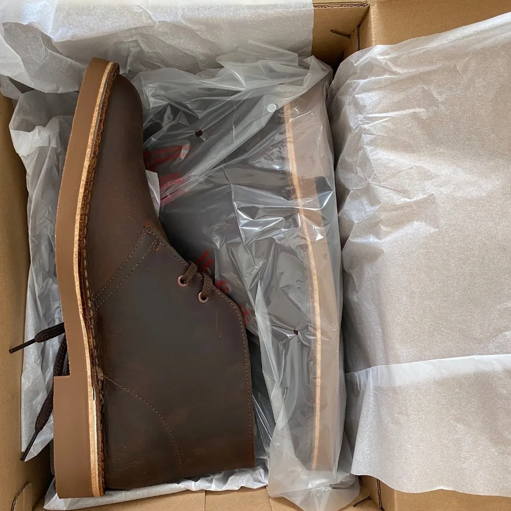 New in the Box Clarks Men's Bushacre 2 Dark Brown Leather Boots Size US 9